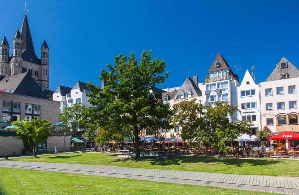 Apartments Am Rheingarten Colonia Exterior foto